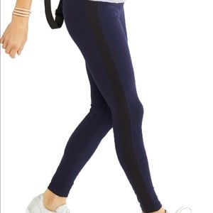 Ruby Ribbon Fast Track Legging